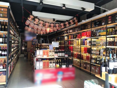 煙酒超市安裝AI視頻監(jiān)控系統(tǒng)有哪些點(diǎn)位不能疏忽